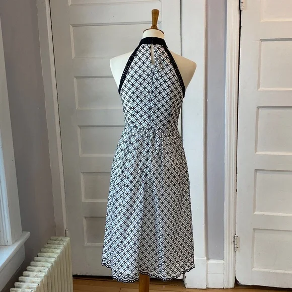 Eri + Ali Ninetta Lace‎ Black White Dress, Size 4 - Picture 7 of 17